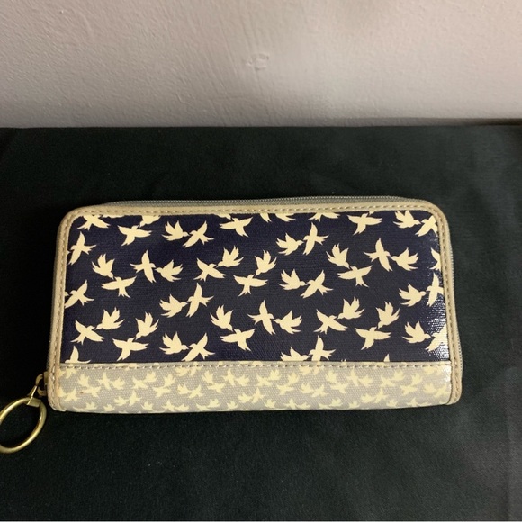Fossil Blue and Beige Bird Pattern Wallet - Picture 3 of 6
